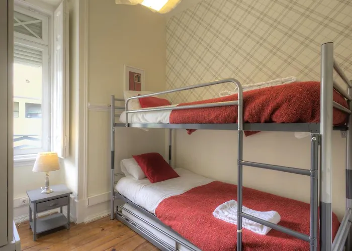 Lägenhet Angola - 8bedrooms Lisboa