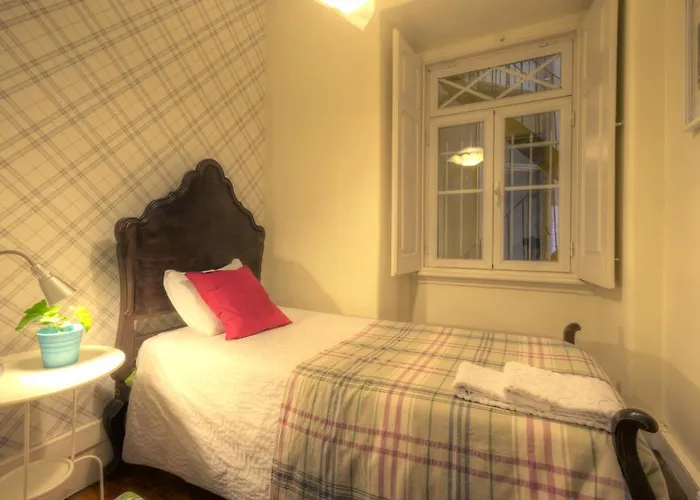 Lägenhet Angola - 8bedrooms Lisboa