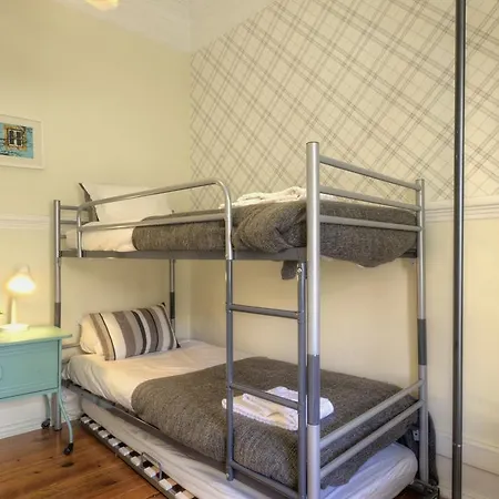 Angola - 8bedrooms *